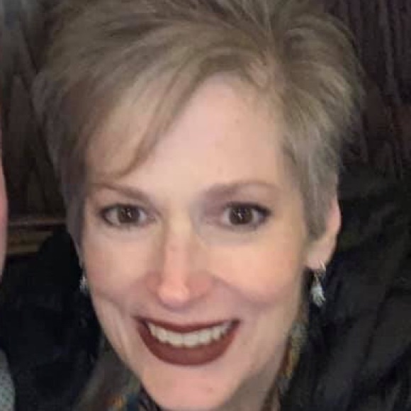 Meet your Posher, Anne - Picture 1 of 1